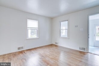 2719 Albemarle Dr in Alexandria, VA - Building Photo - Building Photo