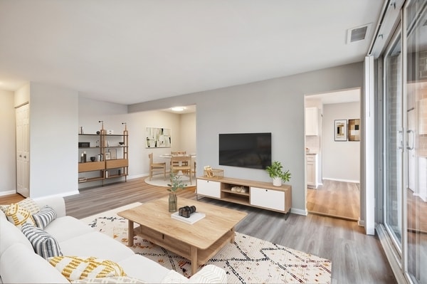 Eagle Rock Apartments at West Springfield in Springfield, VA - Building Photo