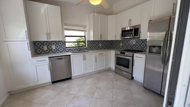 5581 American Cir in Delray Beach, FL - Building Photo - Building Photo