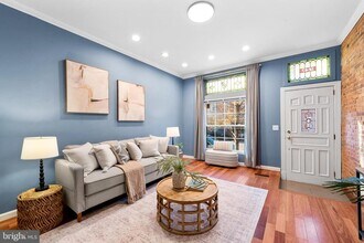 1247 Hull St in Baltimore, MD - Building Photo - Building Photo