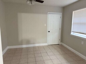 7545 Neely Dr in Lumberton, TX - Building Photo - Building Photo