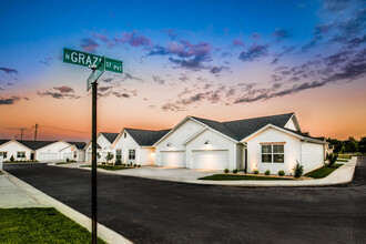 5553 N Graze St in Ozark, MO - Foto de edificio - Building Photo