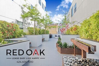 2409 Griffith Park Blvd in Los Angeles, CA - Building Photo - Building Photo