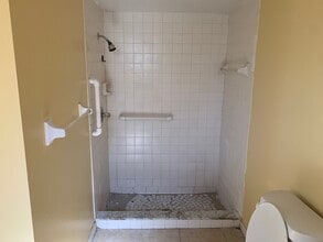 7121 Burnsville St in Englewood, FL - Building Photo - Building Photo