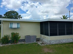 14 Middleton Ct in North Fort Myers, FL - Building Photo - Building Photo
