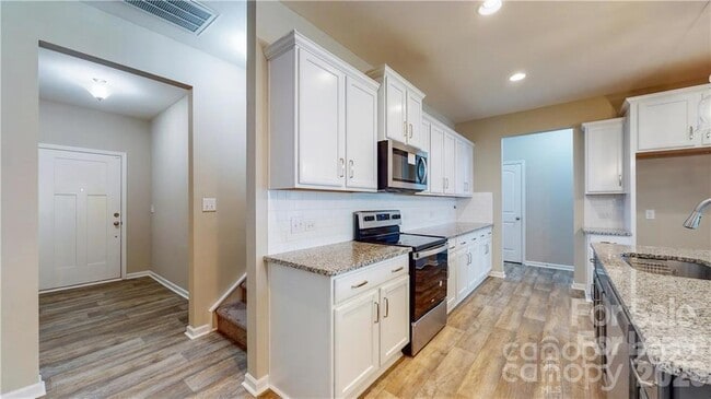 8550 River Ridge Dr in Charlotte, NC - Building Photo - Building Photo