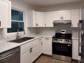1307 Sweet Pine Dr, Unit 1307 in Norcross, GA - Building Photo - Building Photo