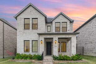 9558 Hedge St in Frisco, TX - Building Photo