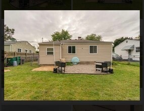 291 Dakota St in Ypsilanti, MI - Foto de edificio - Building Photo