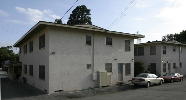 1641-1645 E Maple Ave in El Segundo, CA - Building Photo - Building Photo