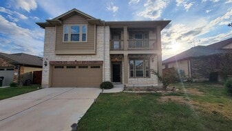 128 Cypress Hills Rd in San Marcos, TX - Building Photo