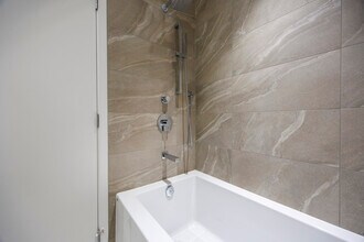 6500 Minoru Blvd in Richmond, BC - Building Photo - Building Photo