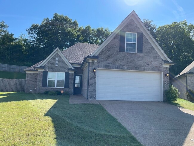 1220 Hogue Dr