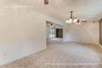 9708 Forts Lake Rd in Moss Point, MS - Building Photo - Building Photo