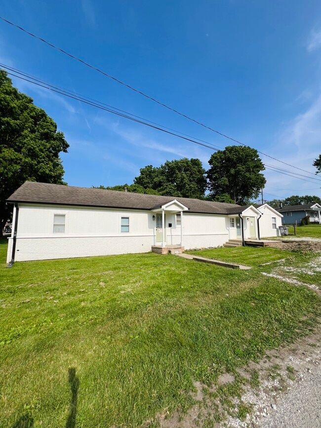 property at 127 W Southern Ave