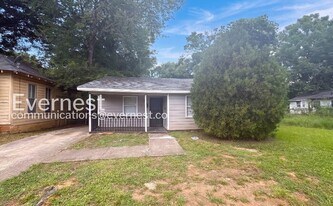 1216 Woodland Ave SW in Birmingham, AL - Building Photo