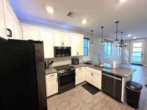 300 N Gila Springs Blvd in Chandler, AZ - Building Photo - Building Photo