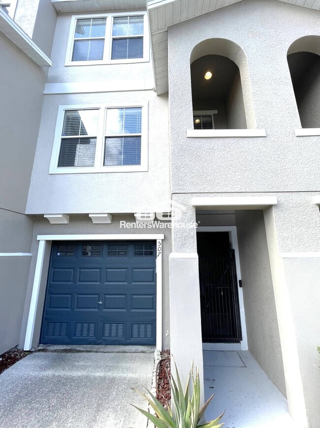 507 Vincinda Crest Way in Tampa, FL - Foto de edificio - Building Photo