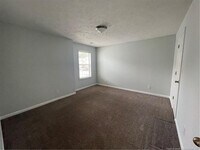 333 Waterdown Dr photo'