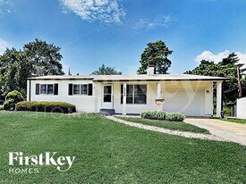 2365 Grants Pkwy in Florissant, MO - Building Photo