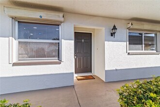 1429 Cape Coral Pkwy W, Unit 5 in Cape Coral, FL - Building Photo - Building Photo