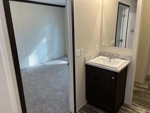 259 Birch Ct in Belleville, MI - Building Photo - Building Photo