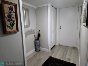 1350 River Reach Dr in Fort Lauderdale, FL - Building Photo - Building Photo