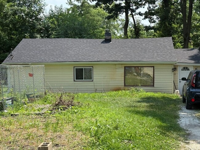 property at 2319 W 60th St