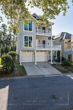 6350 D'Olive Ct in Daphne, AL - Building Photo - Building Photo