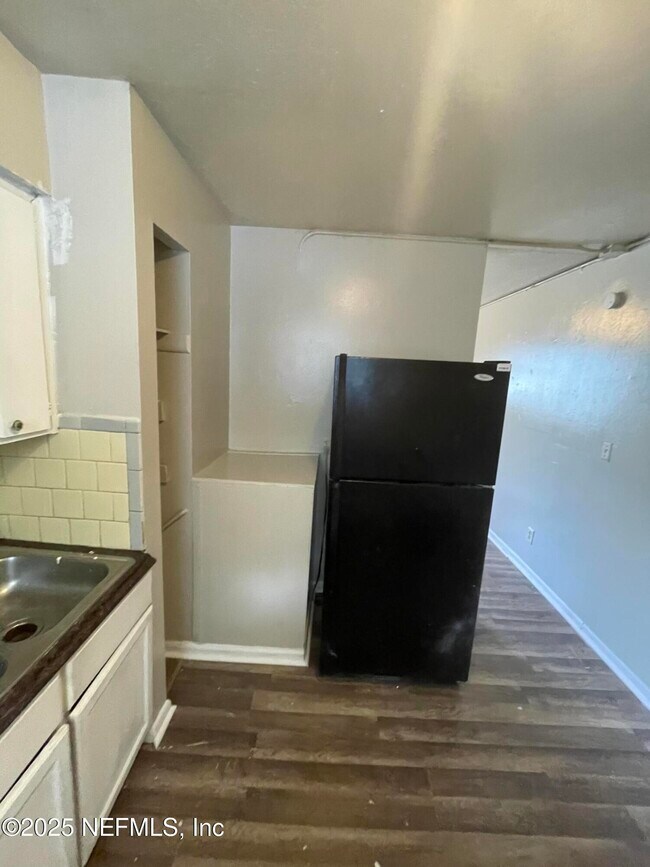 1624 W 36th St in Jacksonville, FL - Foto de edificio - Building Photo