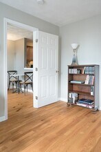 166 Cottage St in Boston, MA - Building Photo - Building Photo