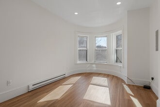 94 Saint Botolph St, Unit 7 in Boston, MA - Building Photo - Building Photo