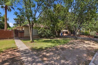 1137 W Glenrosa Ave in Phoenix, AZ - Building Photo - Building Photo