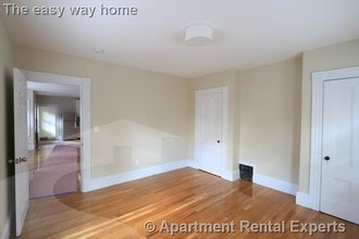 18 Chandler St, Unit 2 in Somerville, MA - Building Photo - Building Photo