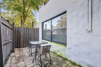 551 SW 13th Ave in Fort Lauderdale, FL - Building Photo - Building Photo