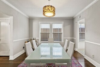 5805 Vickery Blvd in Dallas, TX - Building Photo - Building Photo