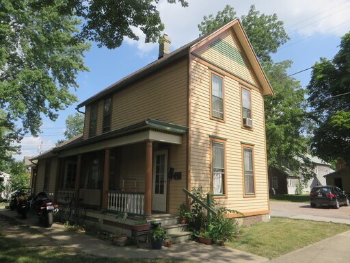 1015 Jackson St in Fort Wayne, IN - Building Photo