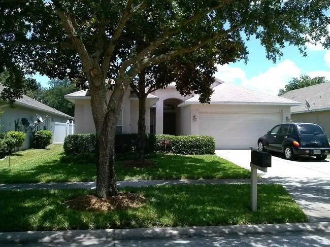 property at 727 Straw Lake Dr