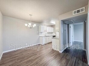 120 W Main St in Troy, TX - Building Photo - Building Photo