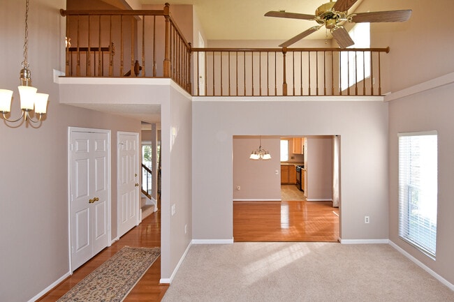 6803 Woodstone Pl in Alexandria, VA - Building Photo - Building Photo