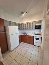 8024 Harding Ave in Miami Beach, FL - Building Photo - Building Photo