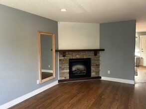 2262 Ashlee Rd in Nanaimo, BC - Building Photo - Building Photo