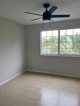 4155 N Haverhill Rd in West Palm Beach, FL - Building Photo - Building Photo