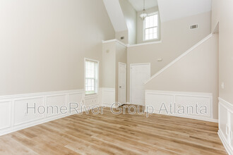 107 Shadow Creek Dr in Griffin, GA - Building Photo - Building Photo