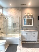 8418 Lourenco Ln in Corona, CA - Building Photo