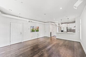 2111 11th St NW in Washington, DC - Building Photo - Building Photo