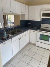 5200 E Club Cir in Boca Raton, FL - Building Photo - Building Photo