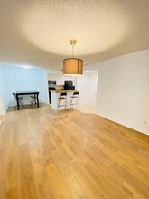 5160 Conroy Rd in Orlando, FL - Building Photo - Building Photo