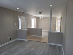 512 Pimlico Way in North Wales, PA - Building Photo - Building Photo