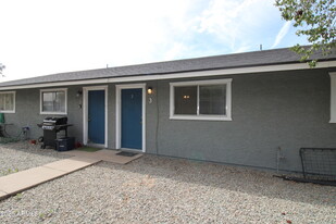 3002 W Waltann Ln in Phoenix, AZ - Building Photo